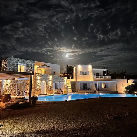 Blu Suites And Studios Adamantas  Екстериор снимка