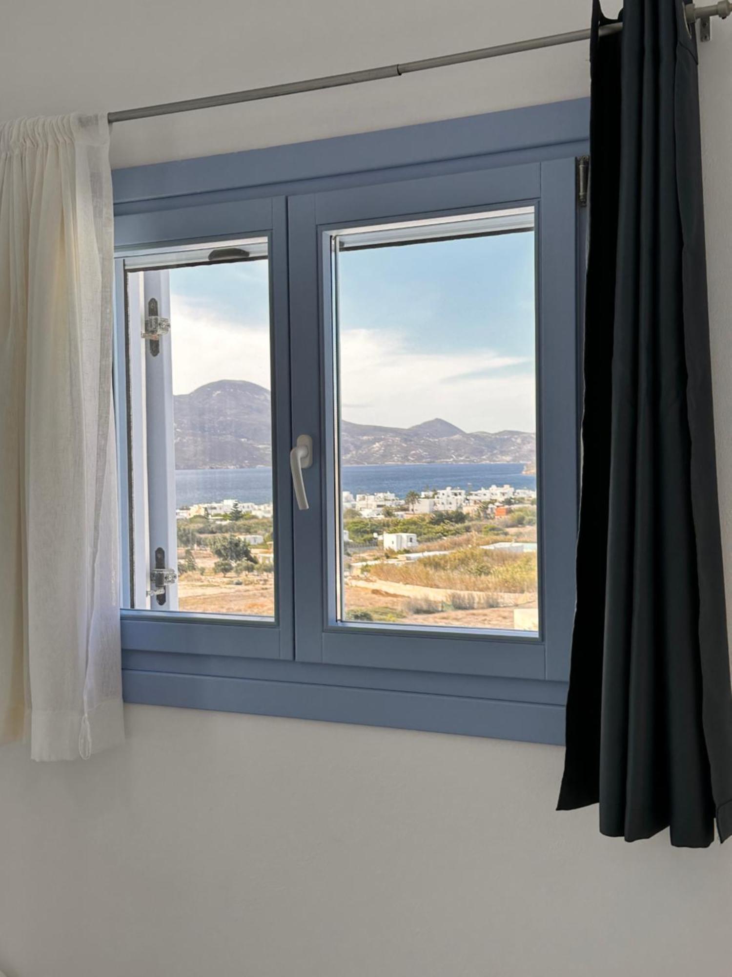 Blu Suites And Studios Adamantas  Екстериор снимка