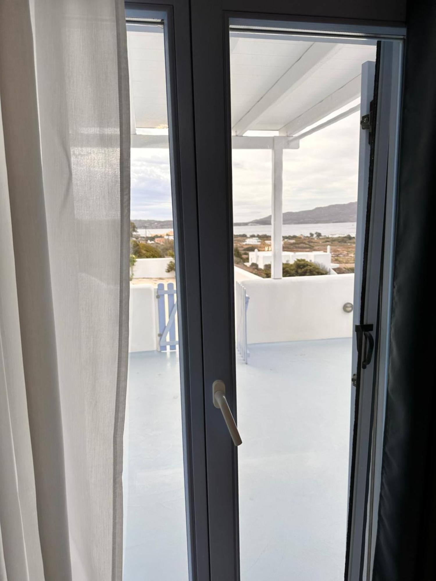 Blu Suites And Studios Adamantas  Екстериор снимка