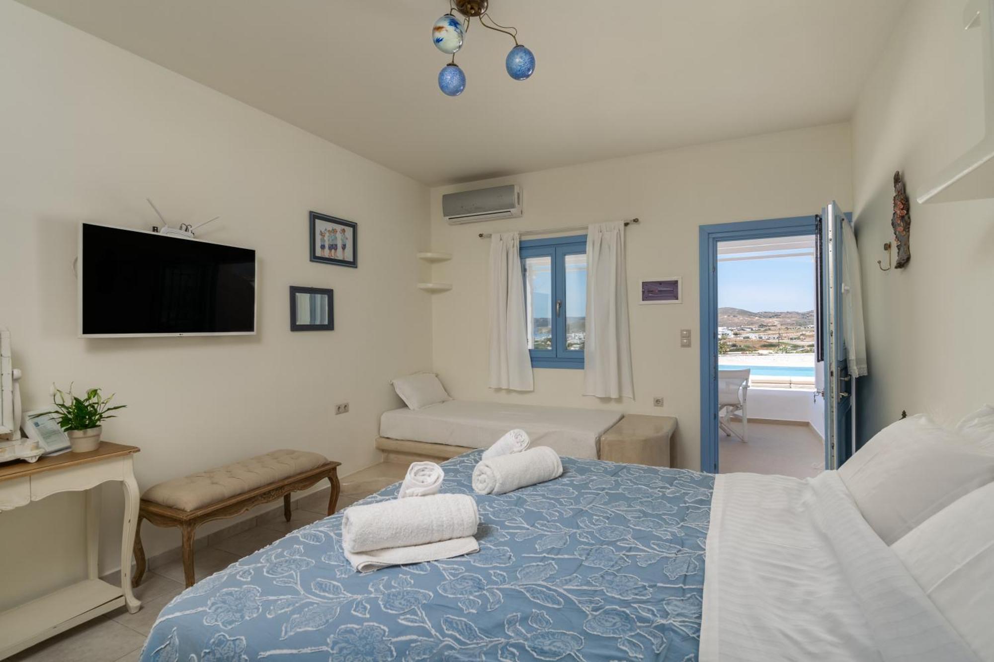 Blu Suites And Studios Adamantas  Екстериор снимка